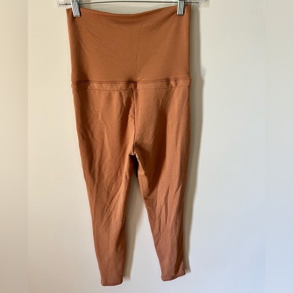 FABLETICS LUXE DRAWSTRING LEGGING! - Picture 4 of 4